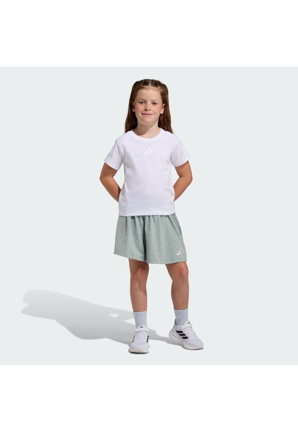 Adidas - Krótki Seasonals Glam Short. Okazja: na uczelnię. Kolor: szary, wielokolorowy, biały. Materiał: dresówka. Długość: krótkie. Styl: sportowy