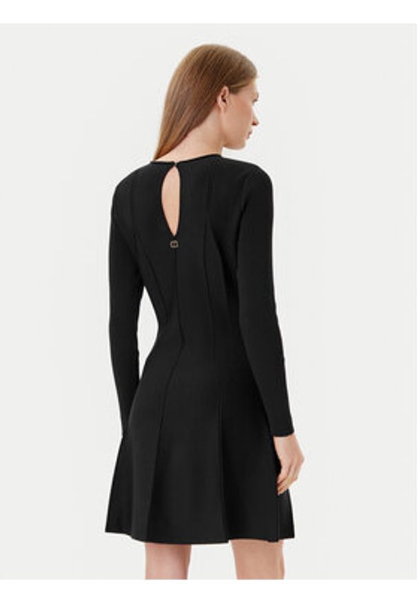 TwinSet - TWINSET Sukienka dzianinowa 252TP3640 Czarny Slim Fit. Kolor: czarny. Materiał: syntetyk