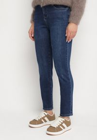 Born2be - Niebieskie Jeansy z Domieszką Wiskozy o Kroju Skinny z Regularnym Stanem Zenisa. Okazja: na co dzień. Kolor: niebieski. Styl: casual