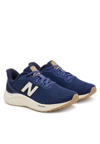 New Balance Buty do biegania Arishi WARISRD4 Niebieski. Kolor: niebieski. Materiał: materiał