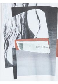 Calvin Klein Curve T-Shirt Inclu Photo Print K20K205462 Biały Regular Fit. Kolor: biały. Materiał: bawełna. Wzór: nadruk