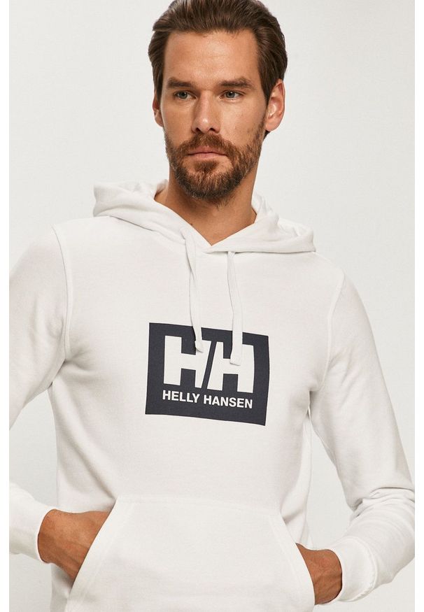 Helly Hansen Bluza bawełniana kolor biały z kapturem z nadrukiem. Okazja: na co dzień. Typ kołnierza: kaptur. Kolor: biały. Materiał: bawełna. Wzór: nadruk. Styl: casual