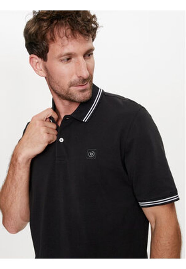 Bugatti Polo 8150 55001A Czarny Slim Fit. Typ kołnierza: polo. Kolor: czarny. Materiał: bawełna