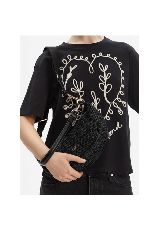 Torebka DeeZee. Kolor: czarny