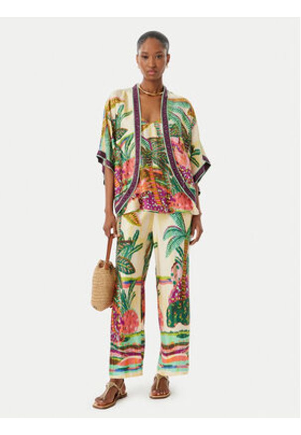 LOLA CASADEMUNT Kuloty LS2614013 Kremowy Regular Fit. Kolor: kremowy