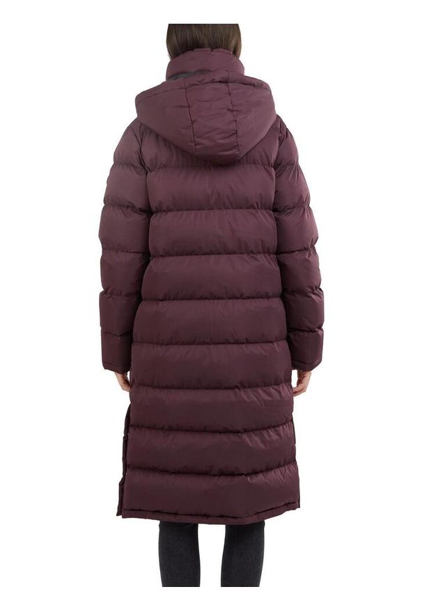 FUNDANGO - Płaszcz Zimowy Damski Fundango Sabina. Kolor: fioletowy. Materiał: puch. Sezon: zima. Sport: turystyka piesza