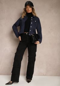 Renee - Granatowa Jeansowa Kurtka z Bawełny z Guzikami i Kieszeniami Ainztia. Kolor: niebieski. Materiał: bawełna, jeans #4