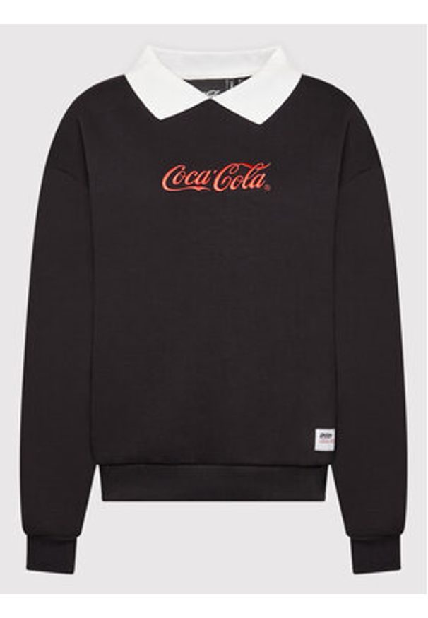 Local Heroes Bluza COCA-COLA Collar LHCCS008 Czarny Oversize. Kolor: czarny. Materiał: syntetyk