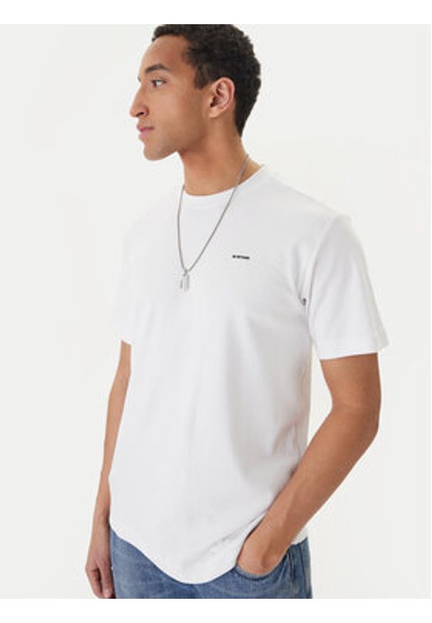 G-Star RAW - G-Star Raw T-Shirt D28609-C812 Biały Regular Fit. Kolor: biały. Materiał: bawełna