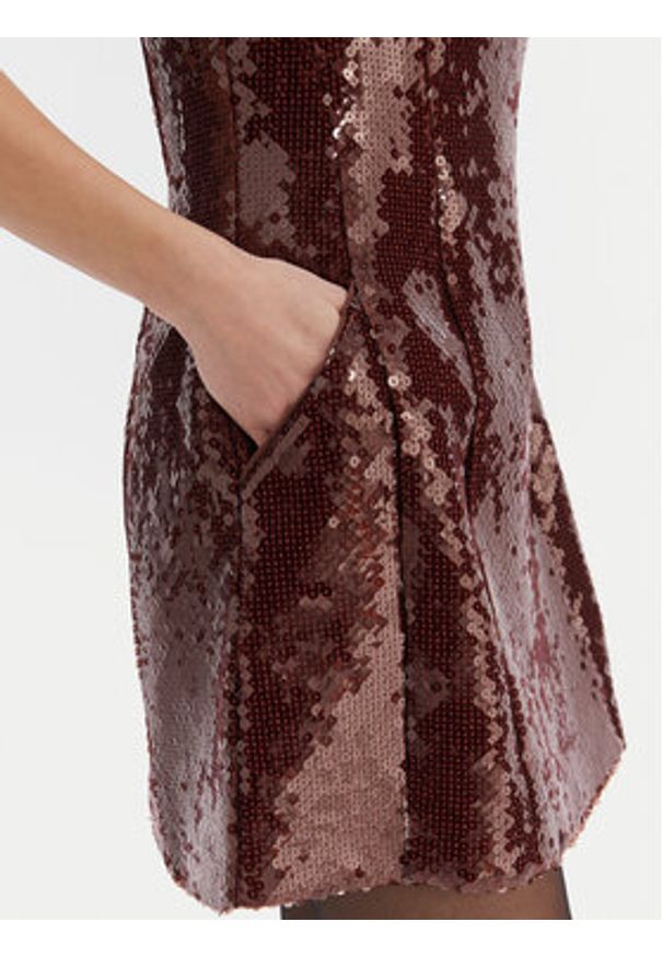 BARDOT - Bardot Sukienka koktajlowa Nevelle 59857DB2 Bordowy Slim Fit. Kolor: czerwony. Materiał: syntetyk. Styl: wizytowy