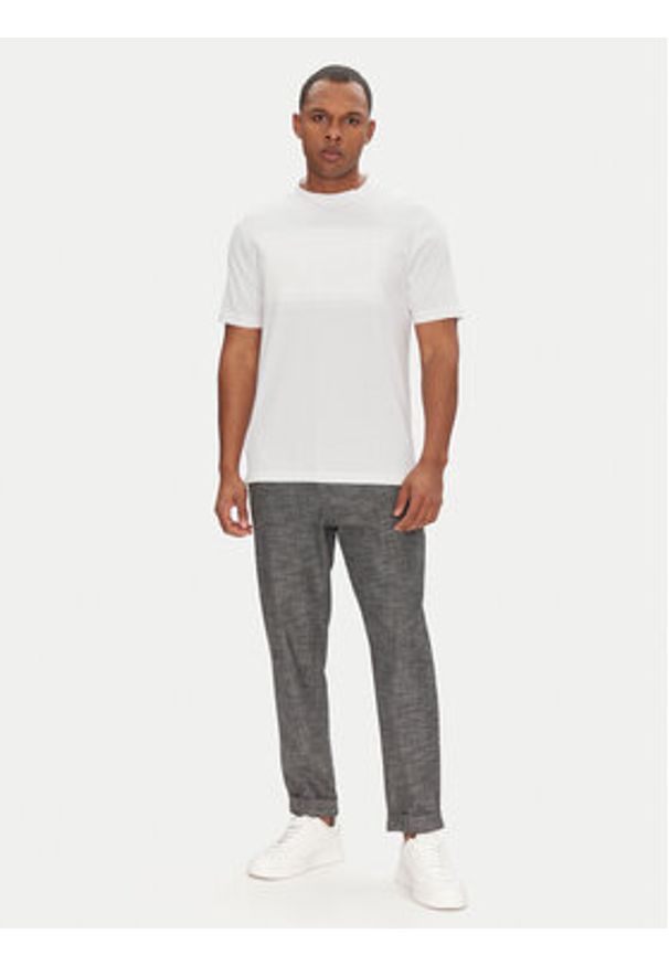 BOSS T-Shirt 50538112 Biały Regular Fit. Kolor: biały. Materiał: bawełna