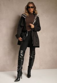 Renee - Czarna Kurtka Parka Ozdobiona Sznurkami przy Odpinanym Kapturze Loriballe. Okazja: na co dzień. Kolor: czarny. Materiał: jeans. Wzór: aplikacja. Sezon: jesień. Styl: casual #4