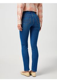 Wrangler - WRANGLER DAMSKIE SPODNIE JEANSOWE WRANGLER SLIM SERENE STORM 112362592 #4