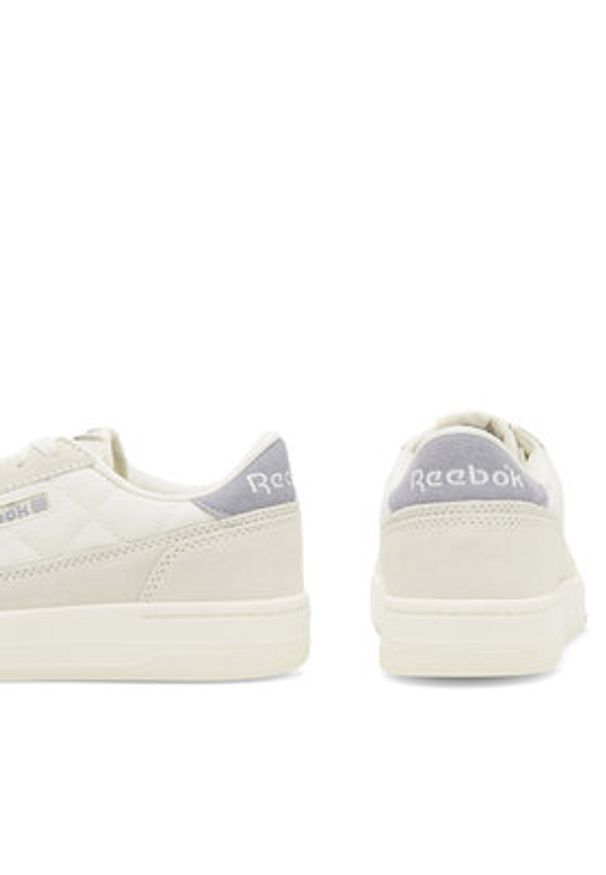 Reebok Sneakersy Club C 85 100033084-W Écru. Materiał: zamsz, skóra. Model: Reebok Club