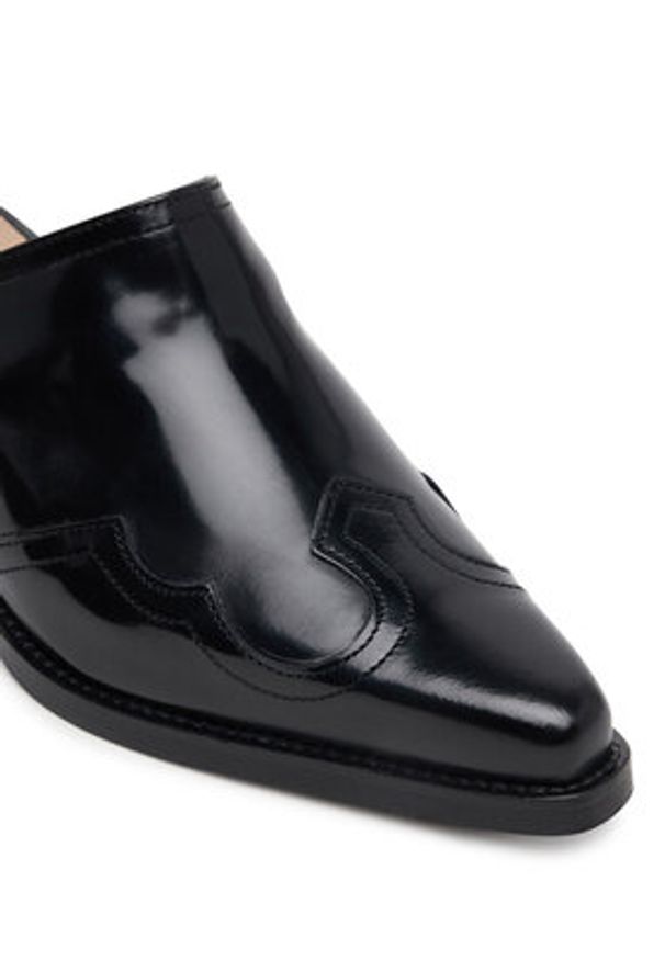 TOMMY HILFIGER - Tommy Hilfiger Klapki Western Abrasivato FW0FW08887 Czarny. Kolor: czarny. Materiał: skóra