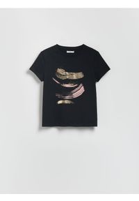Reserved - T-shirt z nadrukiem - czarny. Kolor: czarny. Materiał: bawełna, dzianina. Wzór: nadruk