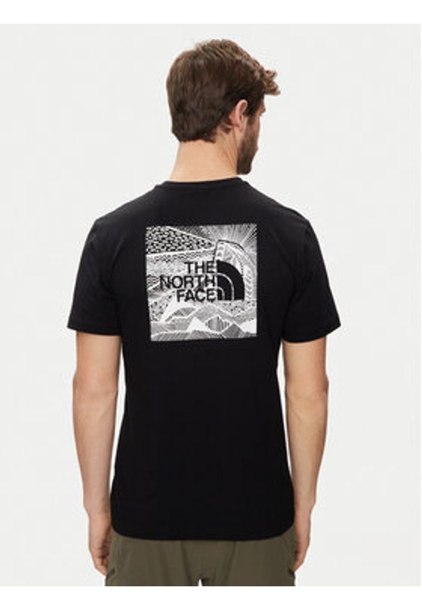 The North Face T-Shirt Redbox NF0A87NV Czarny Regular Fit. Kolor: czarny. Materiał: bawełna