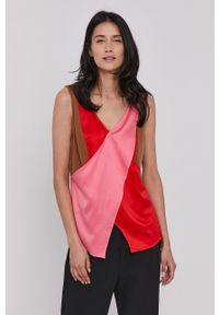 Sisley Bluza kolor różowy. Okazja: na co dzień. Kolor: różowy. Materiał: tkanina. Styl: casual #2