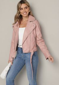 Born2be - Różowa Kurtka Ramoneska z Paskiem z Klamrą Ralvila. Okazja: na co dzień. Kolor: różowy. Materiał: wiskoza, jeans, materiał. Długość rękawa: długi rękaw. Długość: długie. Styl: elegancki, casual, rockowy #2