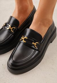 Renee - Czarne Eleganckie Mokasyny VICES z Aplikacją i Wkładką ze Skóry Naturalnej Arinatta. Kolor: czarny. Materiał: skóra. Wzór: aplikacja. Styl: elegancki #6