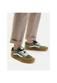 Sneakersy Vans. Kolor: zielony. Model: Vans Classic #1
