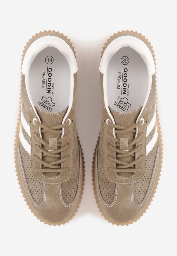 Born2be - Ciemnobeżowe Zamszowe Sneakersy na Tłoczonej Kauczukowej Podeszwie z Paskami Taralia. Zapięcie: pasek. Kolor: beżowy. Materiał: kauczuk, zamsz