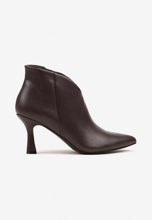 Renee - Brązowe Eleganckie Botki na Klepsydrze ze Szpiczastym Noskiem Sulibbia. Nosek buta: szpiczasty. Kolor: brązowy. Materiał: satyna, jeans. Obcas: na obcasie. Styl: elegancki. Wysokość obcasa: średni