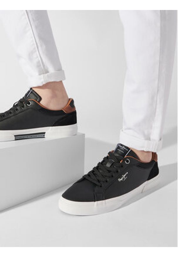 Pepe Jeans Sneakersy Kenton Court PMS30839 Czarny. Kolor: czarny. Materiał: skóra