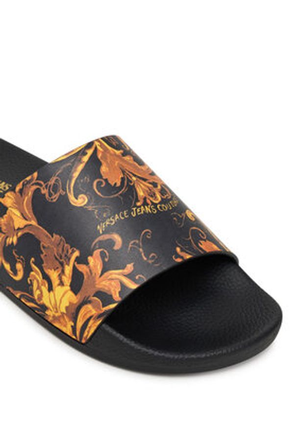 Versace Jeans Couture Klapki 79VA3SQ3 Czarny. Kolor: czarny. Materiał: syntetyk