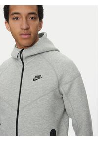 Nike Bluza FB7921 063 Szary Regular Fit. Kolor: szary. Materiał: bawełna #4