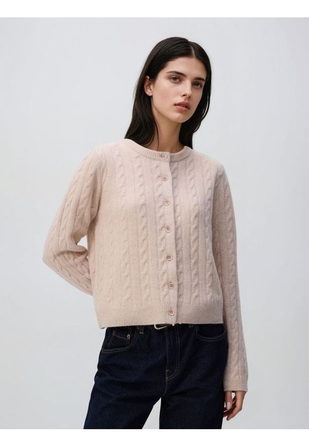 Reserved - Wełniany kardigan - beżowy. Kolor: beżowy. Materiał: wełna