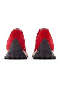 Buty New Balance M U327EC czerwone. Okazja: na co dzień. Kolor: czerwony. Materiał: materiał, zamsz, skóra, guma. Szerokość cholewki: normalna #3
