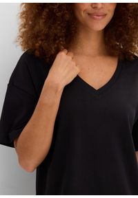 bonprix - Sukienka shirtowa z dekoltem w serek, oversized (2 szt.). Typ kołnierza: dekolt w serek. Kolor: czarny #3