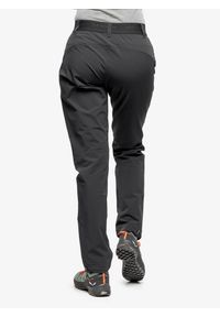 Spodnie softshell damskie Peak Performance Light SS Scale Pants. Kolor: czarny. Materiał: softshell