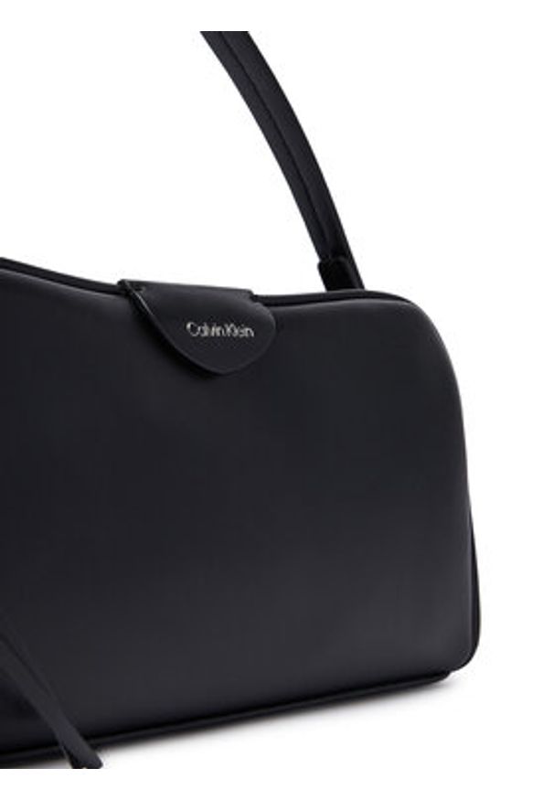 Calvin Klein Torebka Emblem Trio Top Handle Camera Ba LV04F3370G Czarny. Kolor: czarny. Materiał: skórzane