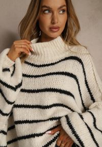 Renee - Beżowy Oversizowy Golf w Paski z Dodatkiem Wełny i Wiskozy Nezella. Okazja: na co dzień. Typ kołnierza: golf. Kolor: beżowy. Materiał: wełna, wiskoza. Wzór: paski. Styl: casual, elegancki #5