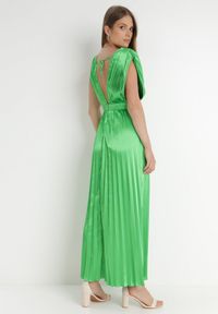 Born2be - Zielona Sukienka Aedice. Typ kołnierza: dekolt w kształcie V. Kolor: zielony. Długość rękawa: na ramiączkach. Typ sukienki: rozkloszowane. Styl: elegancki. Długość: maxi #5