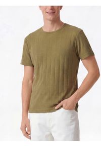 Reserved - T-shirt slim fit - oliwkowy. Kolor: oliwkowy. Materiał: bawełna, dzianina