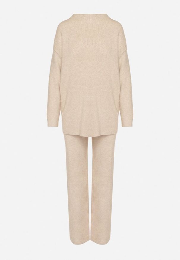 Born2be - Beżowy Dzianinowy Komplet z Bawełną i Wełną Długi Sweter i Szerokie Spodnie Reinesa. Kolor: beżowy. Materiał: dzianina, wełna, bawełna