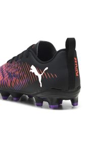 Puma - Młodzieżowe buty piłkarskie FUTURE 8 PLAY FG/AG PUMA Black White Glowing Red. Kolor: czerwony, biały, wielokolorowy, czarny. Materiał: syntetyk, materiał. Sport: piłka nożna
