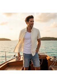 Lniano-Bawełniana Koszula Męska - Pako Jeans - Kolor Kości Słoniowej. Okazja: na co dzień. Typ kołnierza: button down. Kolor: beżowy, wielokolorowy, brązowy. Materiał: bawełna, len. Styl: casual #2