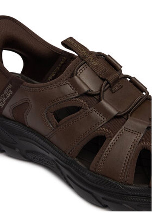 skechers - Skechers Sandały Slip-Ins Relaxed Fit: Revolted - Vartan 205182/CHOC Brązowy. Kolor: brązowy. Materiał: skóra