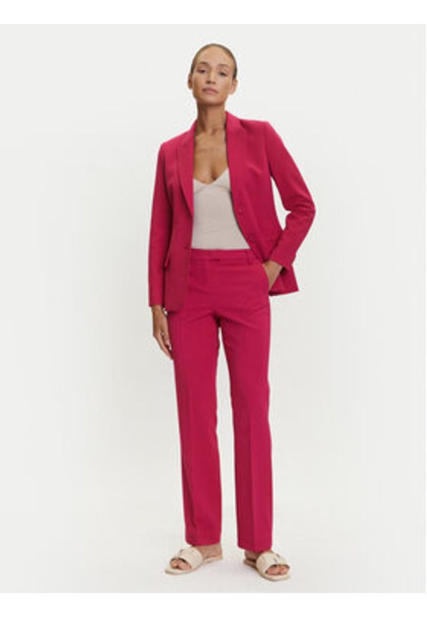 Tatuum Spodnie materiałowe Laurania 2 T2507.144 Różowy Slim Fit. Kolor: różowy. Materiał: wiskoza