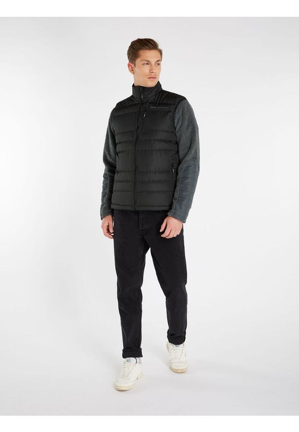 Kamizelka turystyczna męska Protest BRAMPTOON. Kolor: czarny. Materiał: puch. Długość rękawa: bez rękawów. Sport: kolarstwo, turystyka piesza