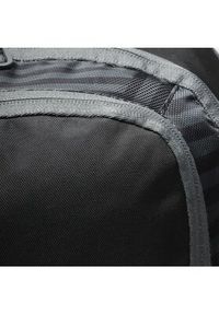 Head Plecak Base Backpack 261433 Czarny. Kolor: czarny. Materiał: materiał #4