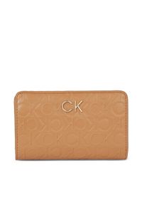 Calvin Klein Portfel damski Re-Lock Bifold Fr Wallet Emb K60K611318 Brązowy. Kolor: brązowy #1