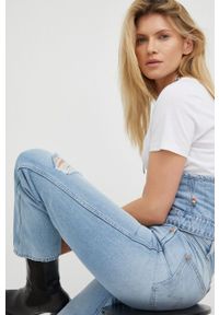 Wrangler jeansy MULTIFIT JEAN VINTAGE DAYS damskie high waist. Stan: podwyższony. Kolor: niebieski. Styl: vintage