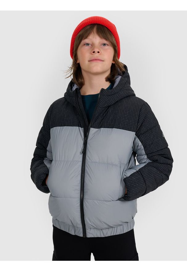 4f - 4F Kurtka puchowa z wypełnieniem syntetycznym chłopięca - szara 128 (7-8 lat). Okazja: na co dzień. Kolor: szary. Materiał: puch, syntetyk. Wzór: gładki. Sezon: lato. Styl: casual, klasyczny