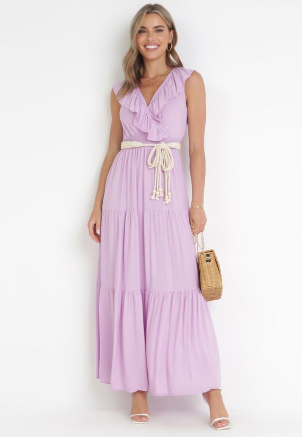 Born2be - Fioletowa Sukienka Maxi z Marszczoną Gumką w Pasie i Wiązaniem na Plecach Vaida. Typ kołnierza: kołnierz z falbankami. Kolor: fioletowy. Długość rękawa: bez rękawów. Długość: maxi