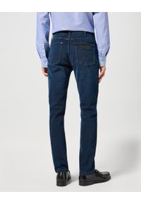 Wrangler - WRANGLER MĘSKIE SPODNIE JEANSOWE LARSTON MIDNIGHT RODEO 112356853 W18S008805